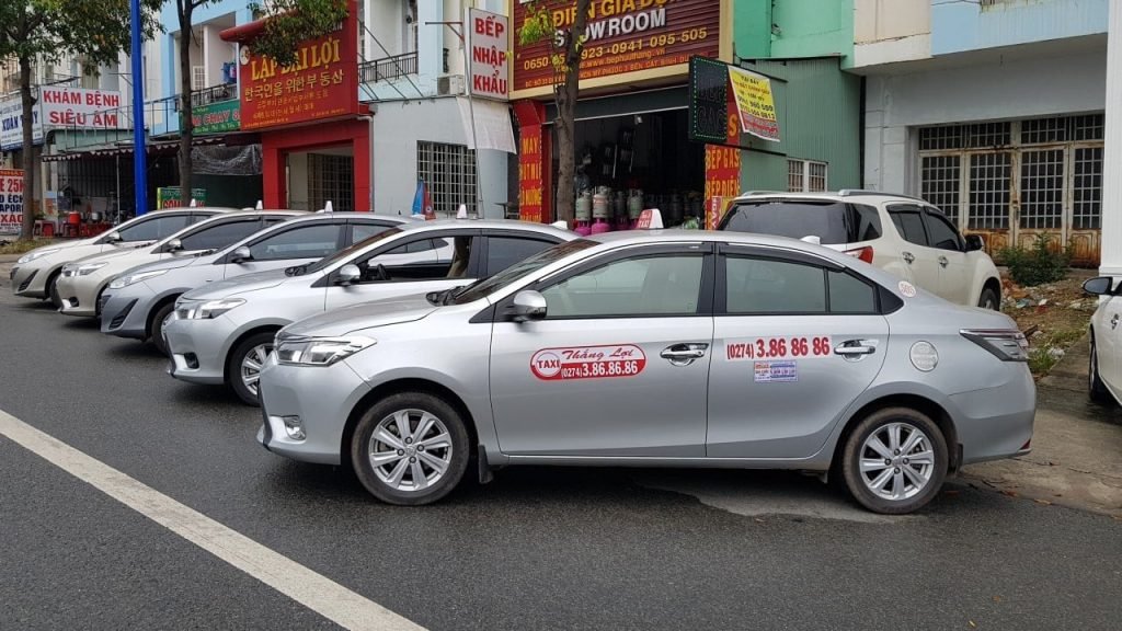 Taxi Bình Dương, Số ĐT Thuê Xe Đi Tỉnh Giá Rẻ 0585.557.557
